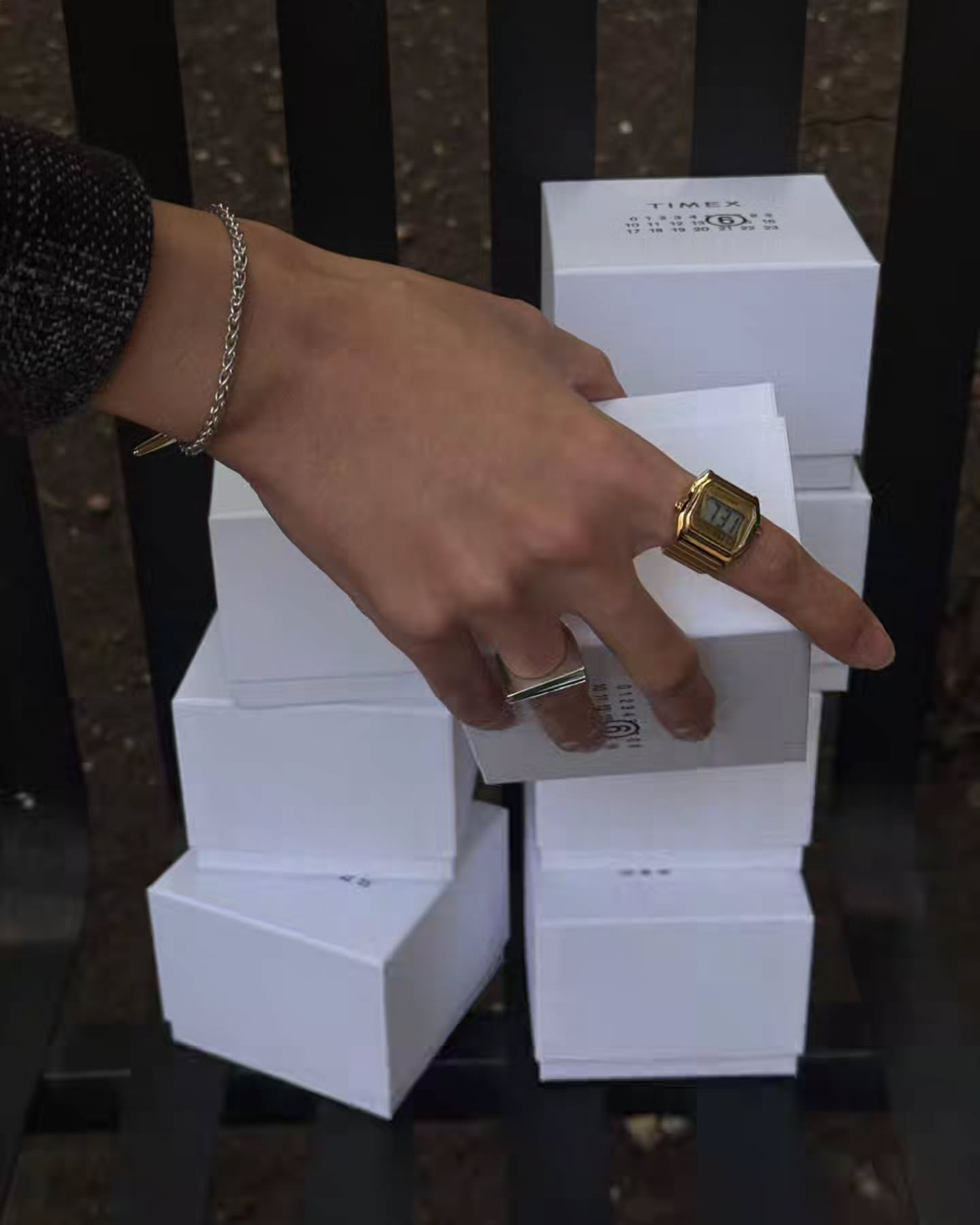 Timex x MM6 Maison Margiela T80