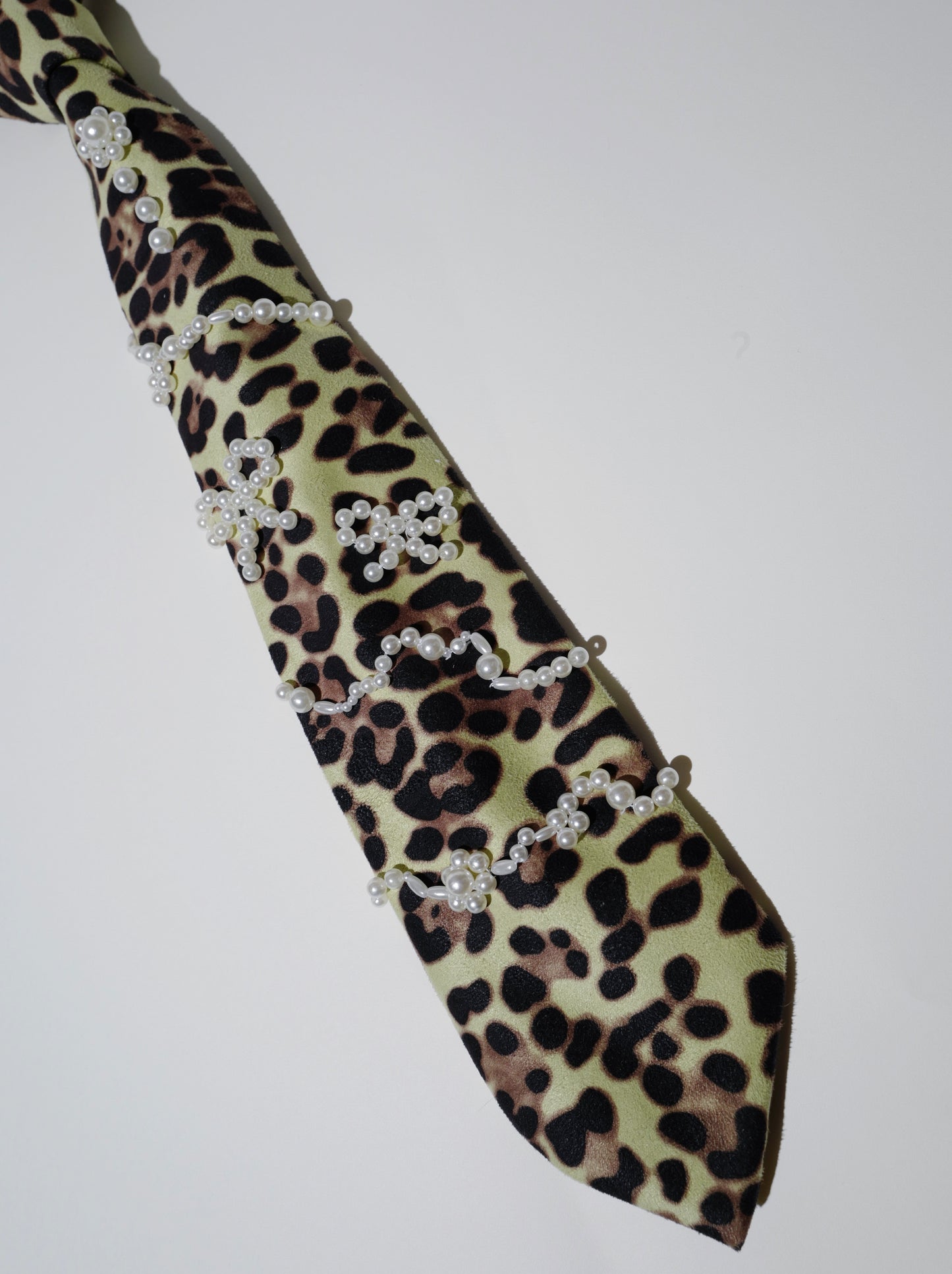 Die Young Light Green Leopard Beaded Tie