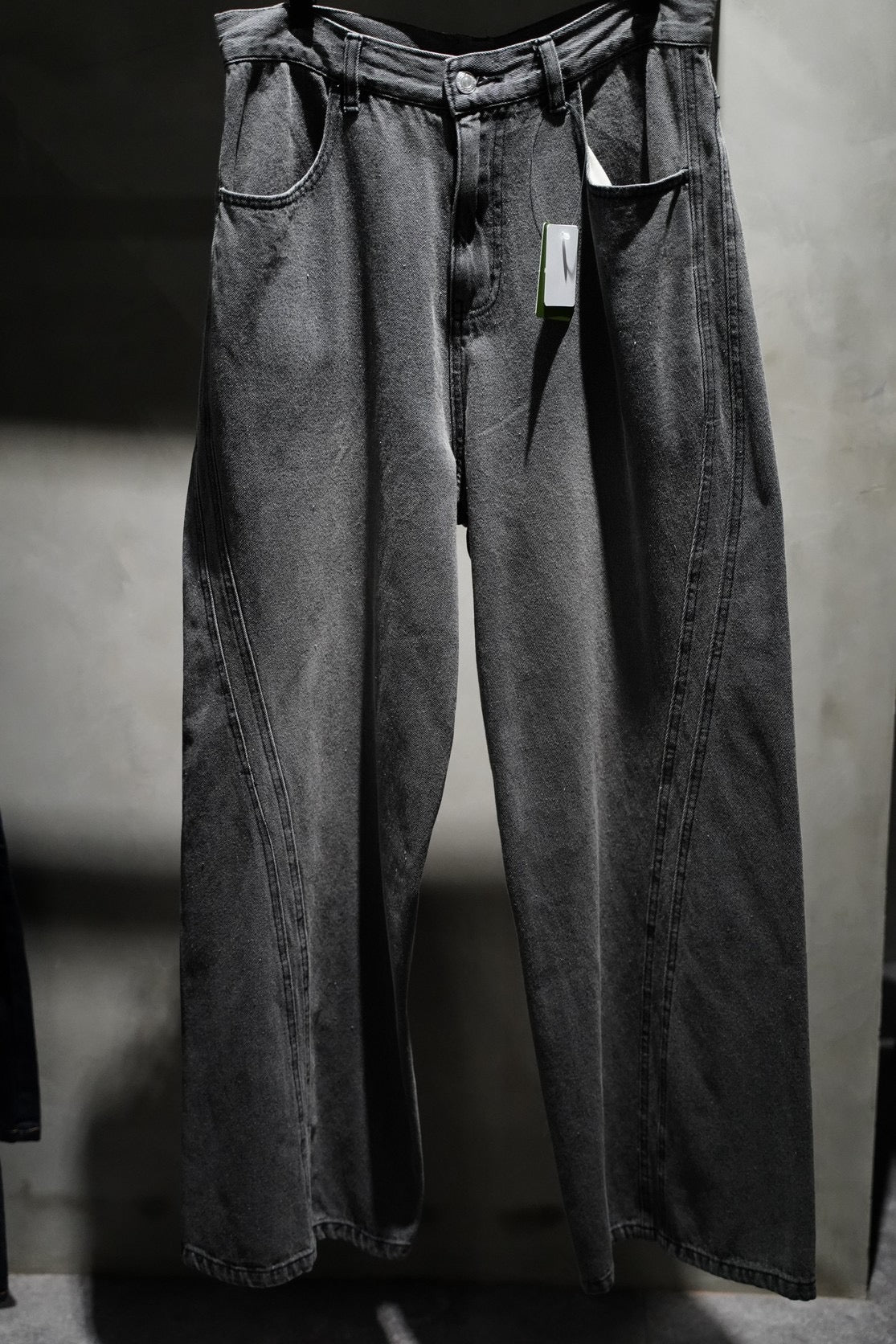 MR HEARTS ビンテージウォッシュカーブラインDENIM scimitar pants