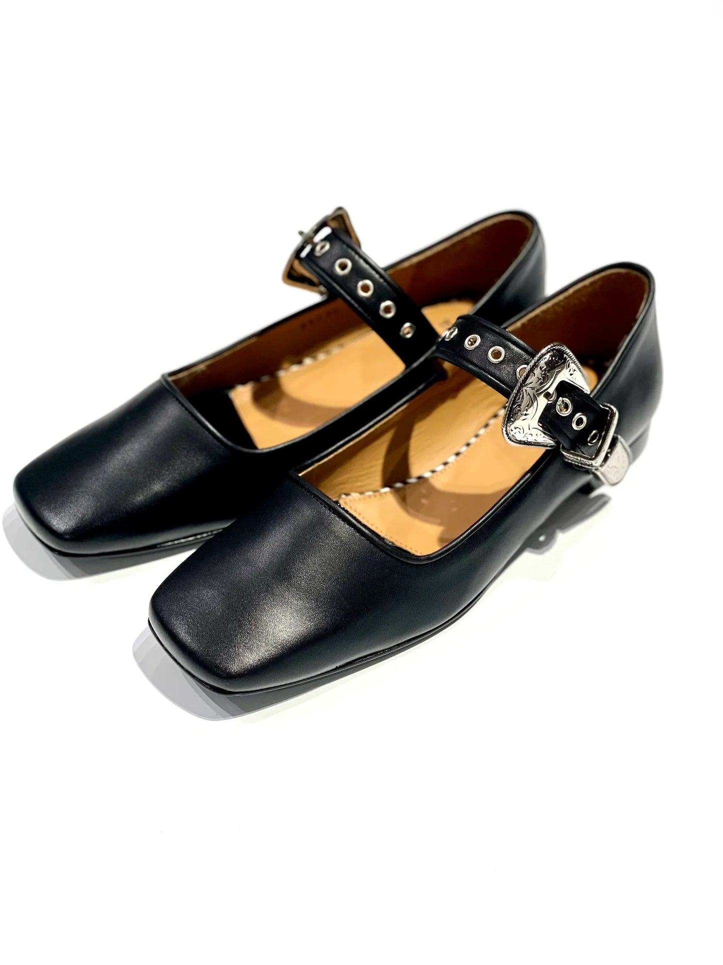 Toga Pulla Mary jane AJ873